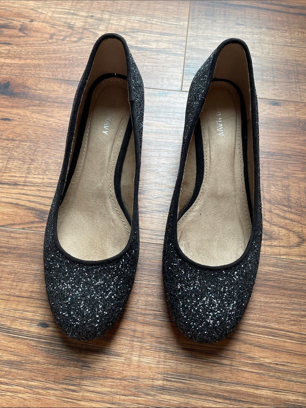 Black Glitter Women’s Block Heels